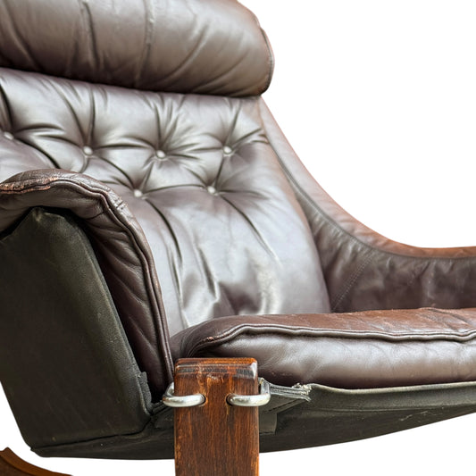 Sigurd Resell Falcon Chair for Vatne Møbler, 1970s,
Mid Century Highback Sling Chair - Quality Vintage Leather