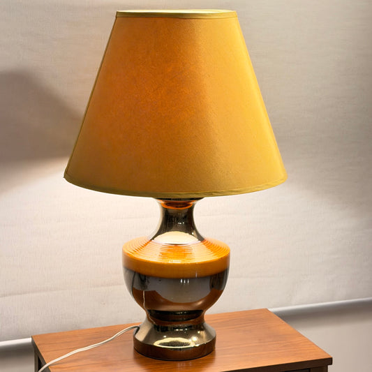 Large Groovy Sunset Ribbed Ceramic Table Lamp – Bold MCM Statement Piece