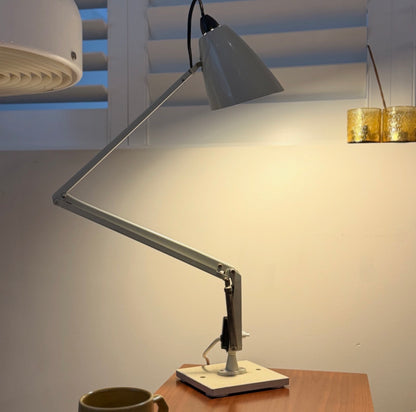 Vintage - Planet Studio K Desk Lamp- White