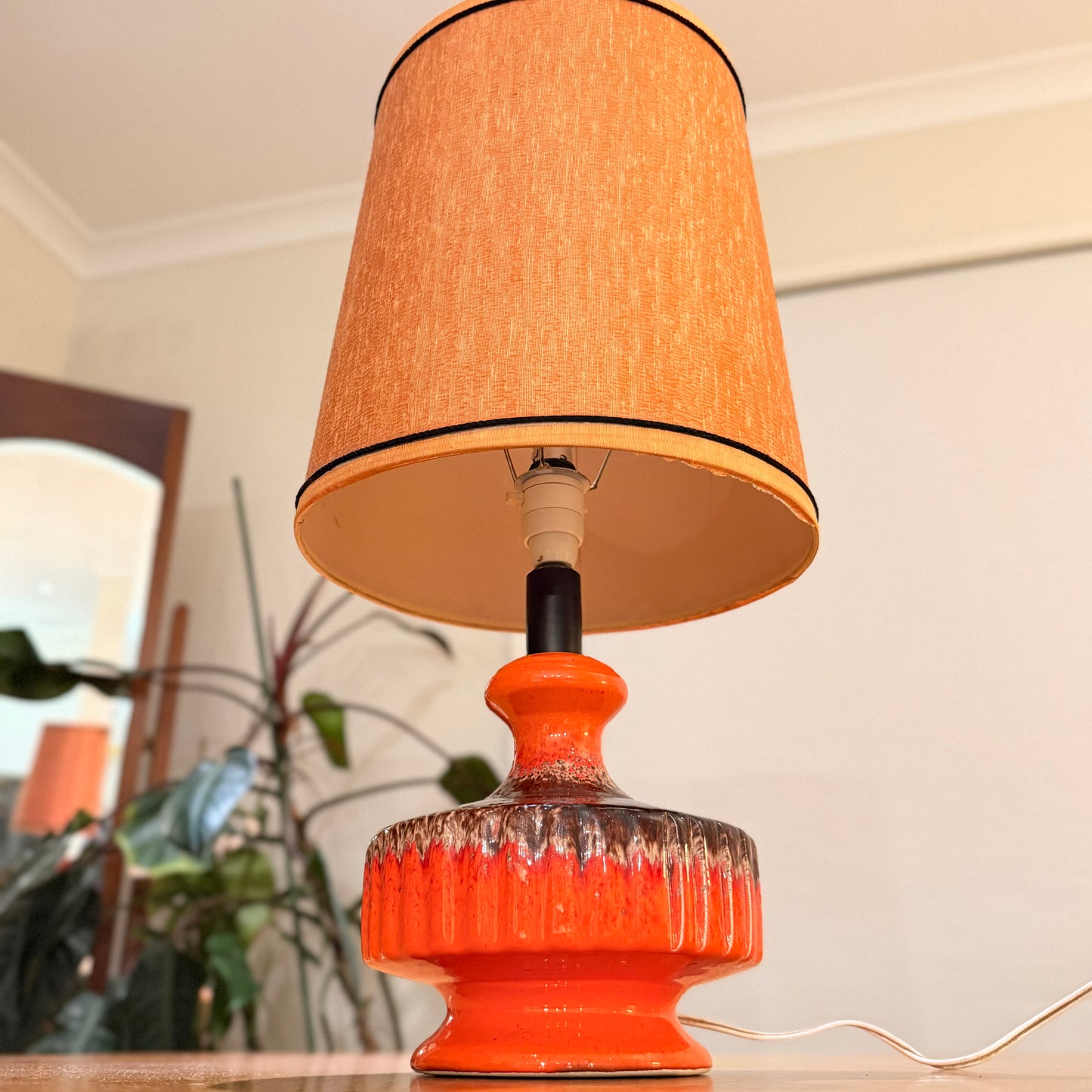 Mid-Century Fat Lava Ceramic Table Lamp – Vibrant Orange & Brown 1960s/1970s Vintage