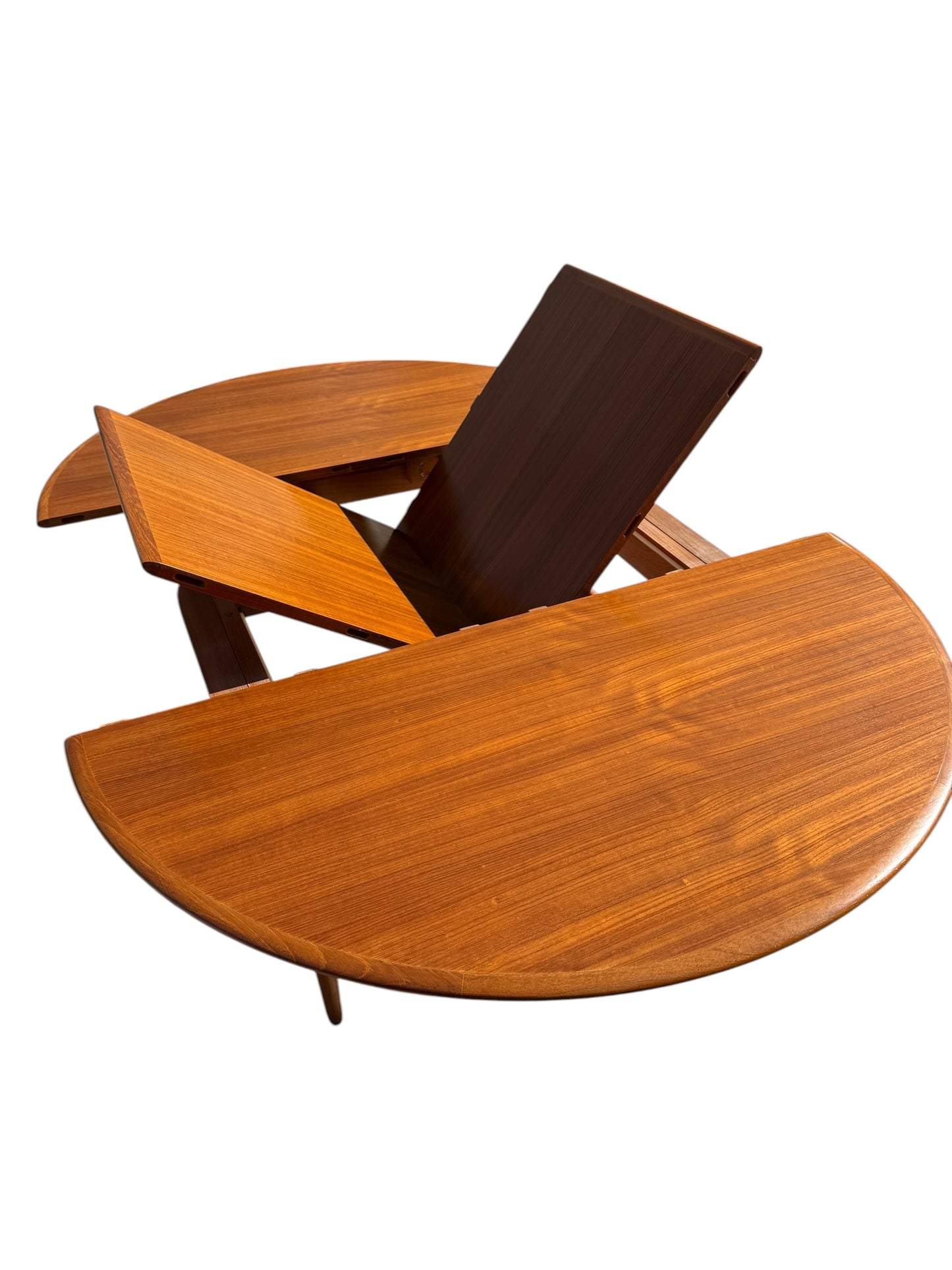Stunning Parker Nordic Round Extension Butterfly Table – Model 90 Fully Professionally Restored