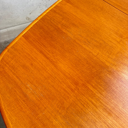 Vintage Parker No.92 D End Dining Table