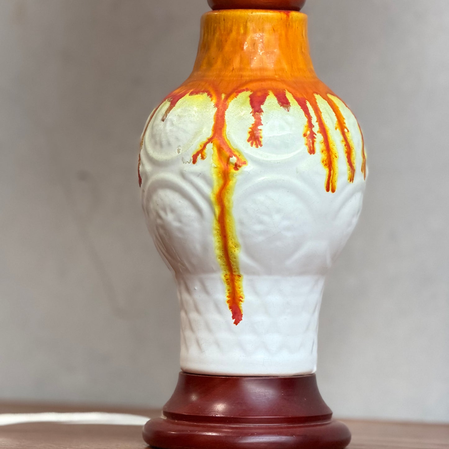 Vibrant Retro Drip Glaze Ceramic Table Lamp – Mid-Century Sunset Glow