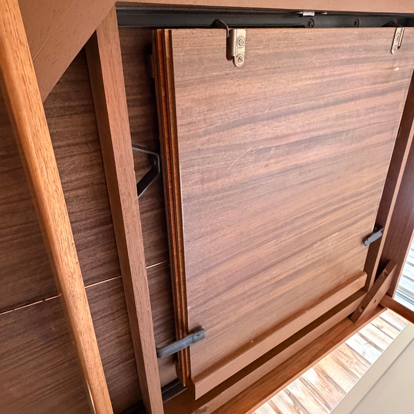 Rare 1960s-1970s Gerald Easden Round Extension Dining Table - (Revive)