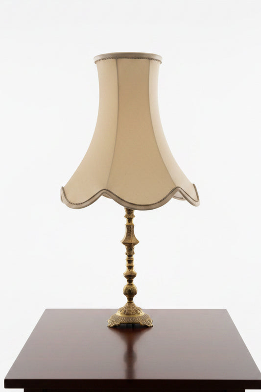 Mid-Century Ornate Brass Table Lamp with Ivory Scallop Ruffle Shade – Vintage