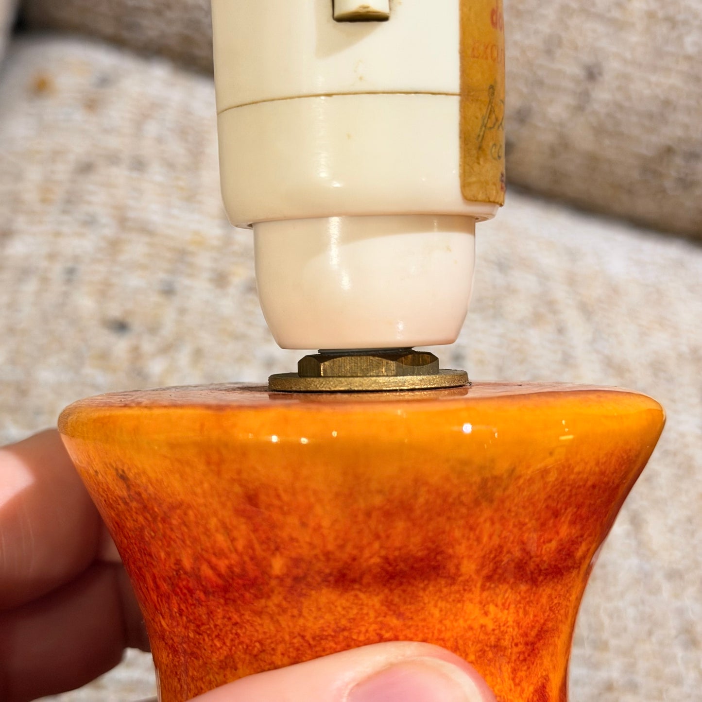 Vintage Mid-Century Ceramic Table Lamp – Stunning Urn-Shaped Orange Glaze, 1960s/70s