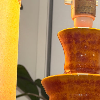 Vintage Mid-Century Ceramic Table Lamp – Stunning Urn-Shaped Orange Glaze, 1960s/70s