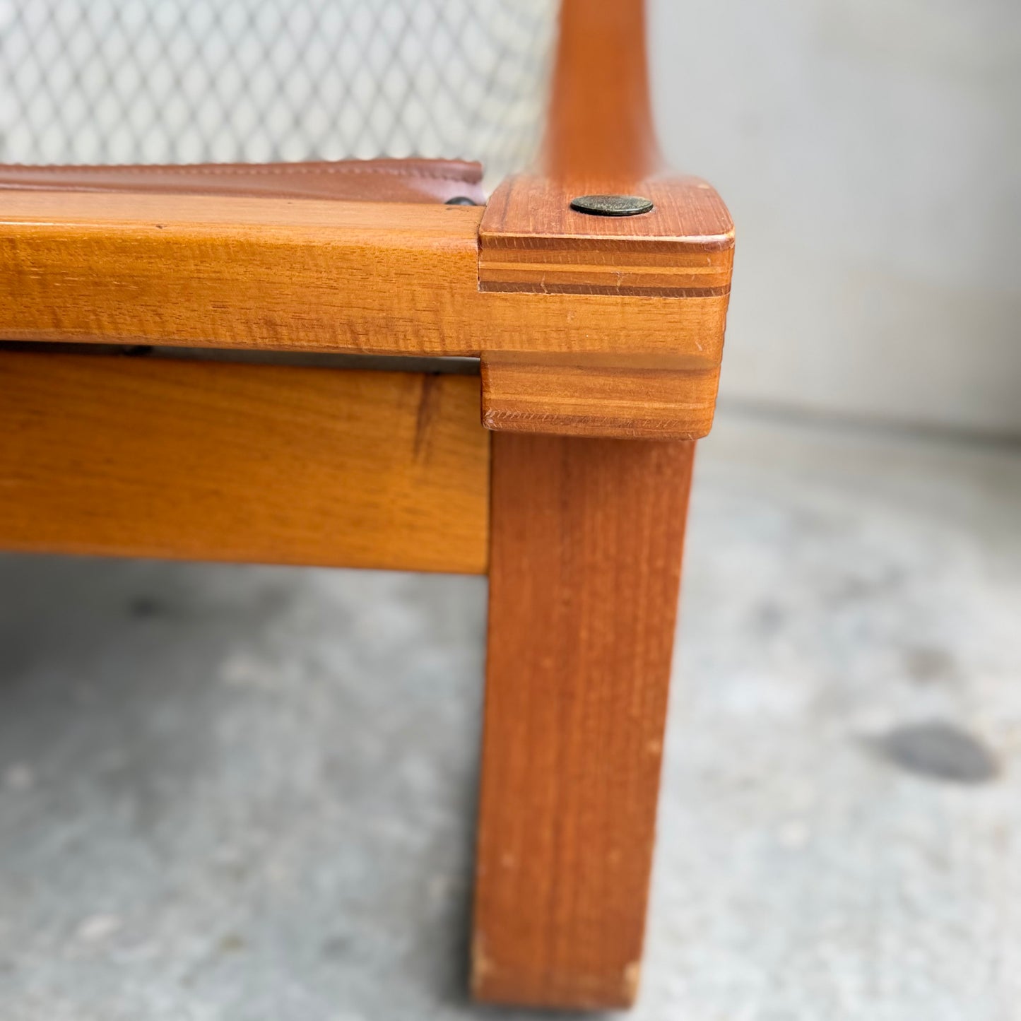 Tessa T4 Two-Seater Lounge – Iconic 1970s Fred Lowen Design in Rich Brown Leather