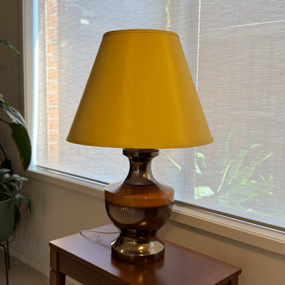 Large Groovy Sunset Ribbed Ceramic Table Lamp – Bold MCM Statement Piece
