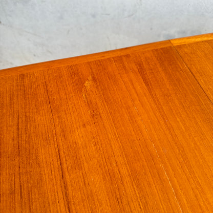 Vintage Parker No.92 D End Dining Table