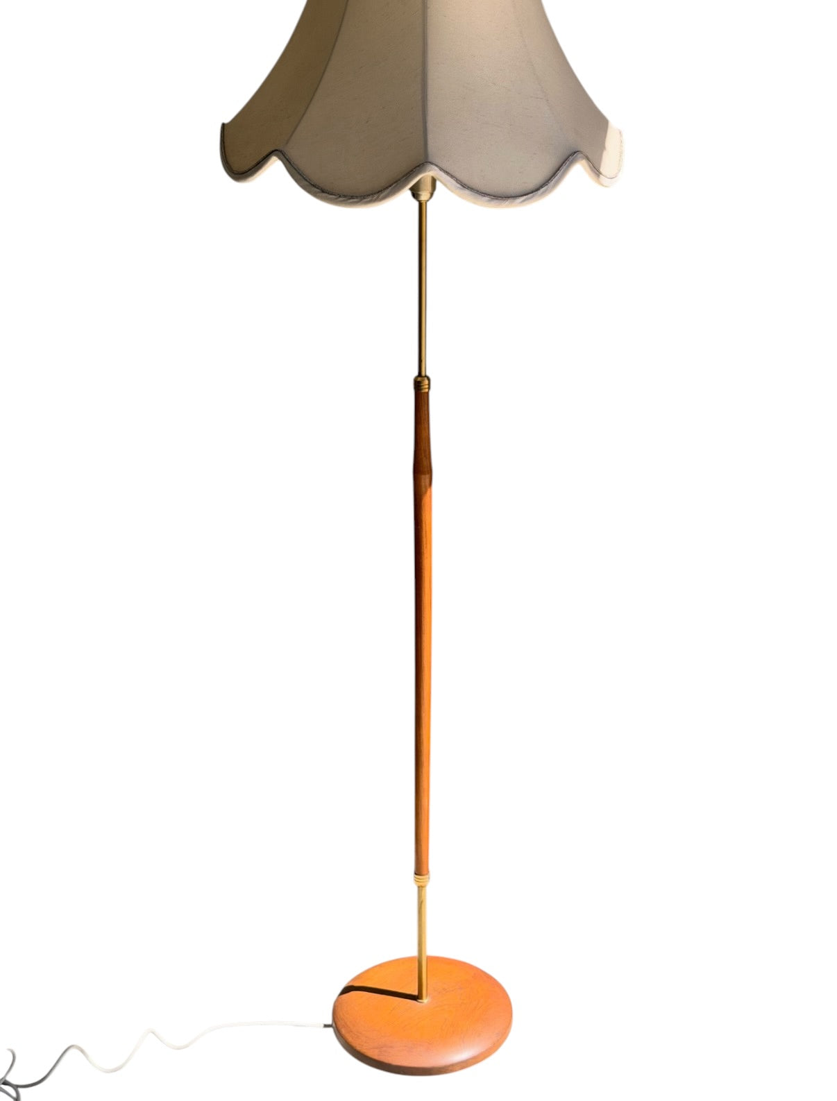 Exquisite Vintage Danish Teak & Brass Floor Lamp – Sculptural Mid-Century Masterpiece