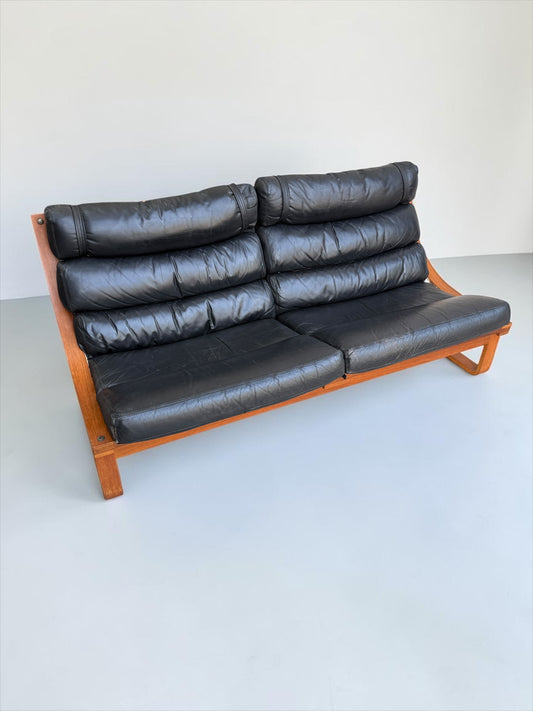 Tessa T4 Three-Seater Lounge – Iconic 1970s Fred Lowen Design in Black Leather