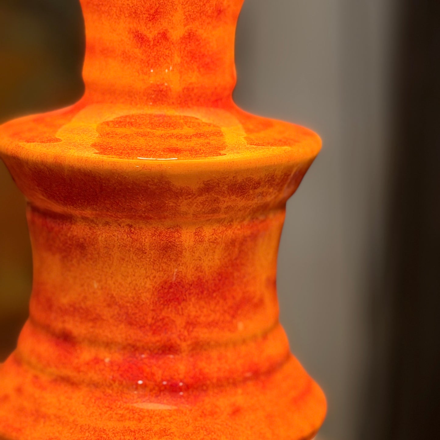 Vintage Mid-Century Ceramic Table Lamp – Stunning Urn-Shaped Orange Glaze, 1960s/70s