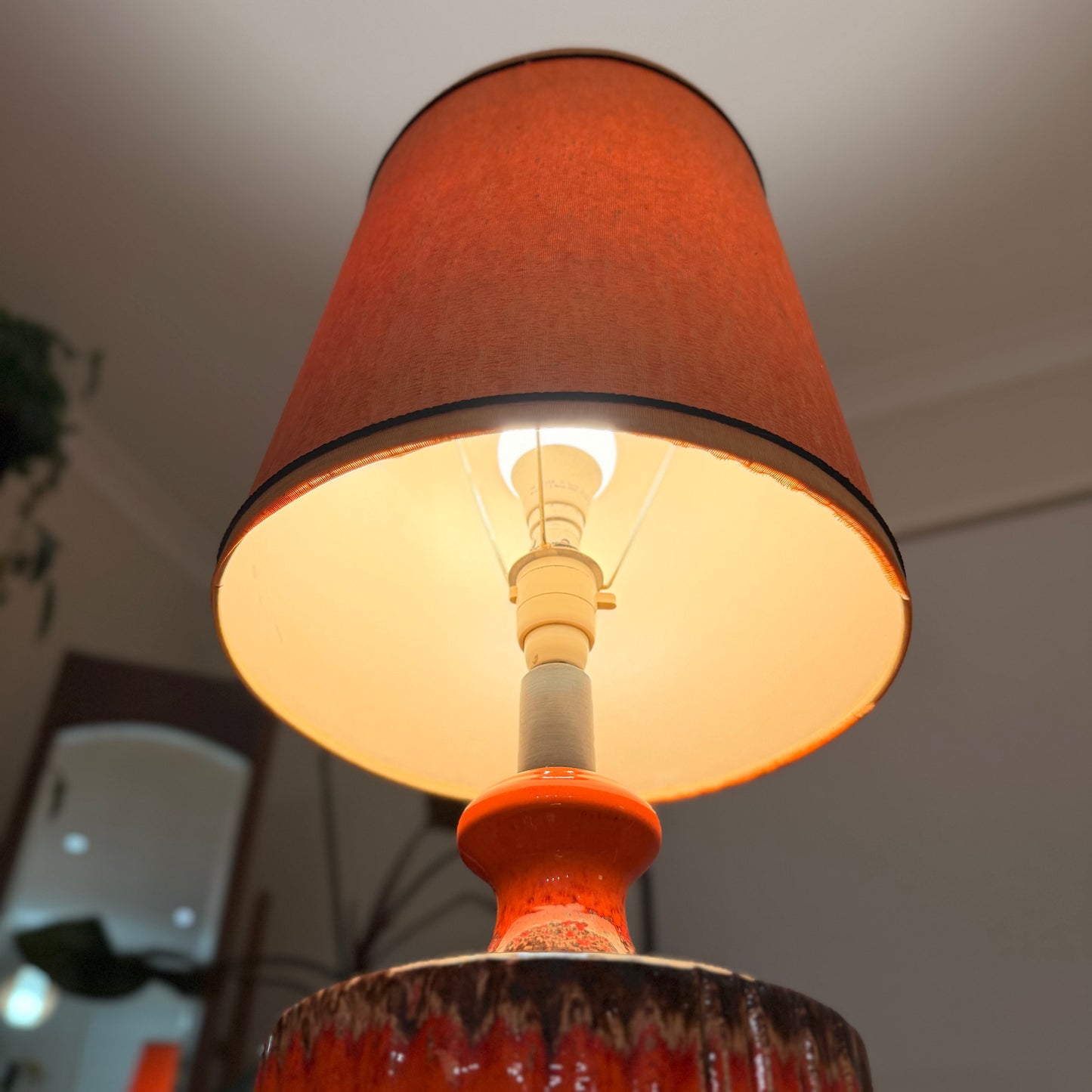 Mid-Century Fat Lava Ceramic Table Lamp – Vibrant Orange & Brown 1960s/1970s Vintage