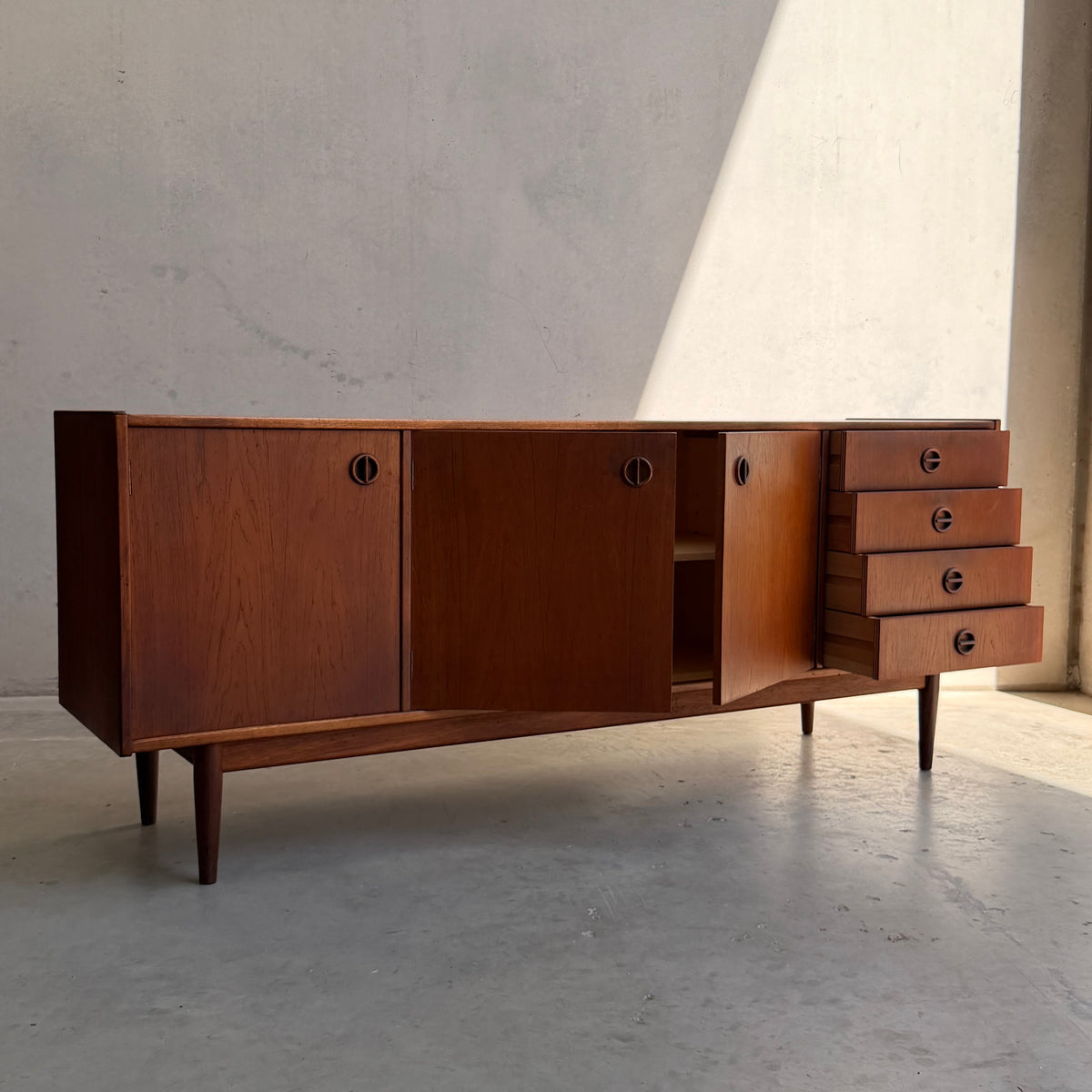 Parker Nordic “Cats Eye” Credenza / Sideboard 1.8M