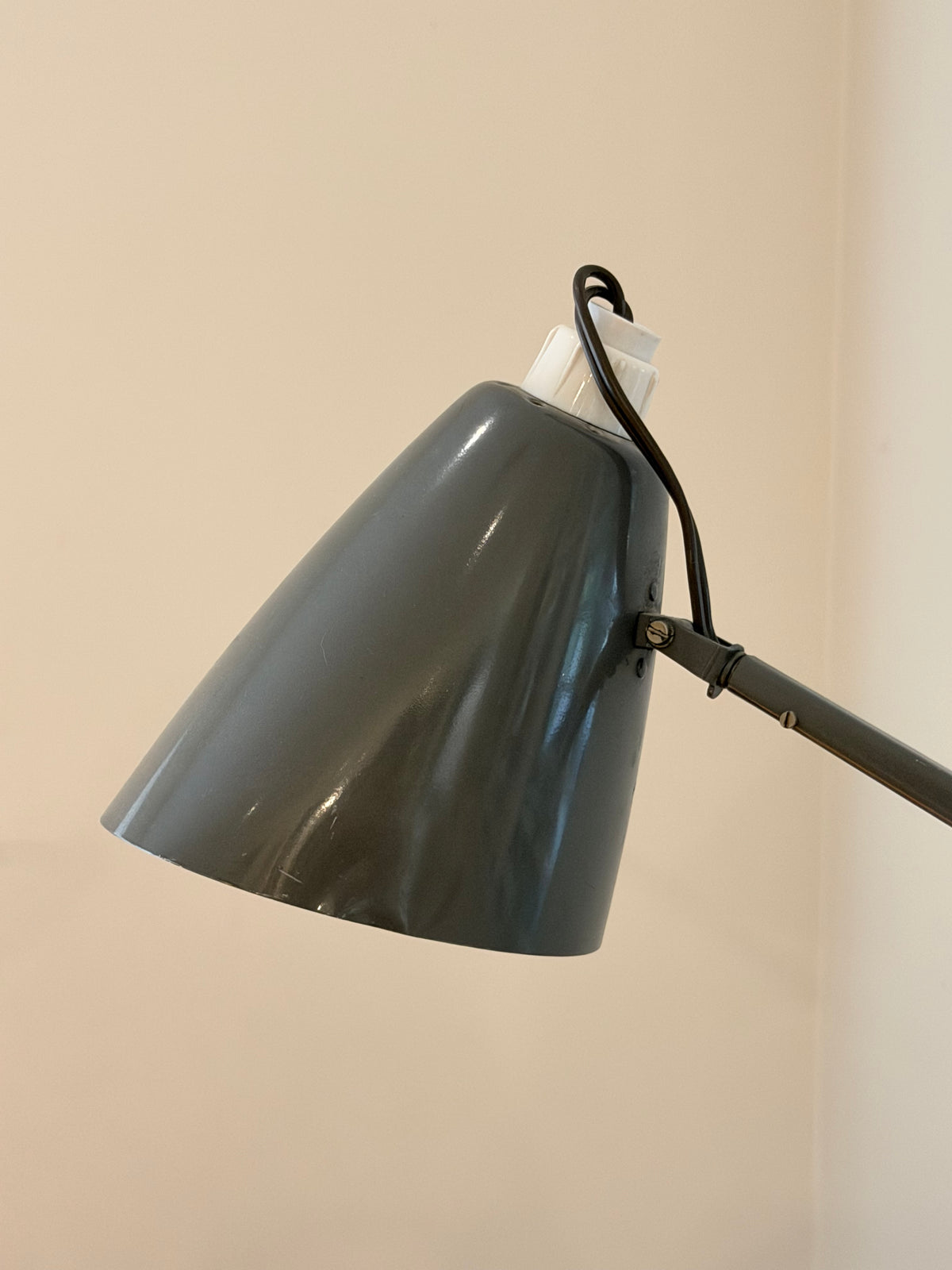 Vintage Planet Studio K Desk Lamp- Grey