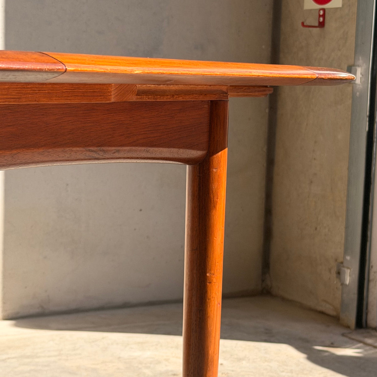 Vintage Conrad Rodd Butterfly Extension Table Tasmanian Blackwood