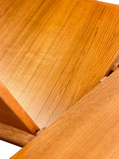 Fully Restored Parker No.92 D End Dining Table
