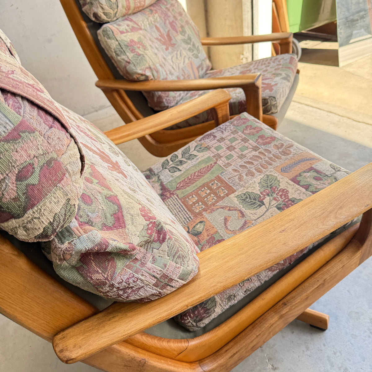 Vintage Mid Century Tessa T21 Swivel Chairs Pair (Refine)