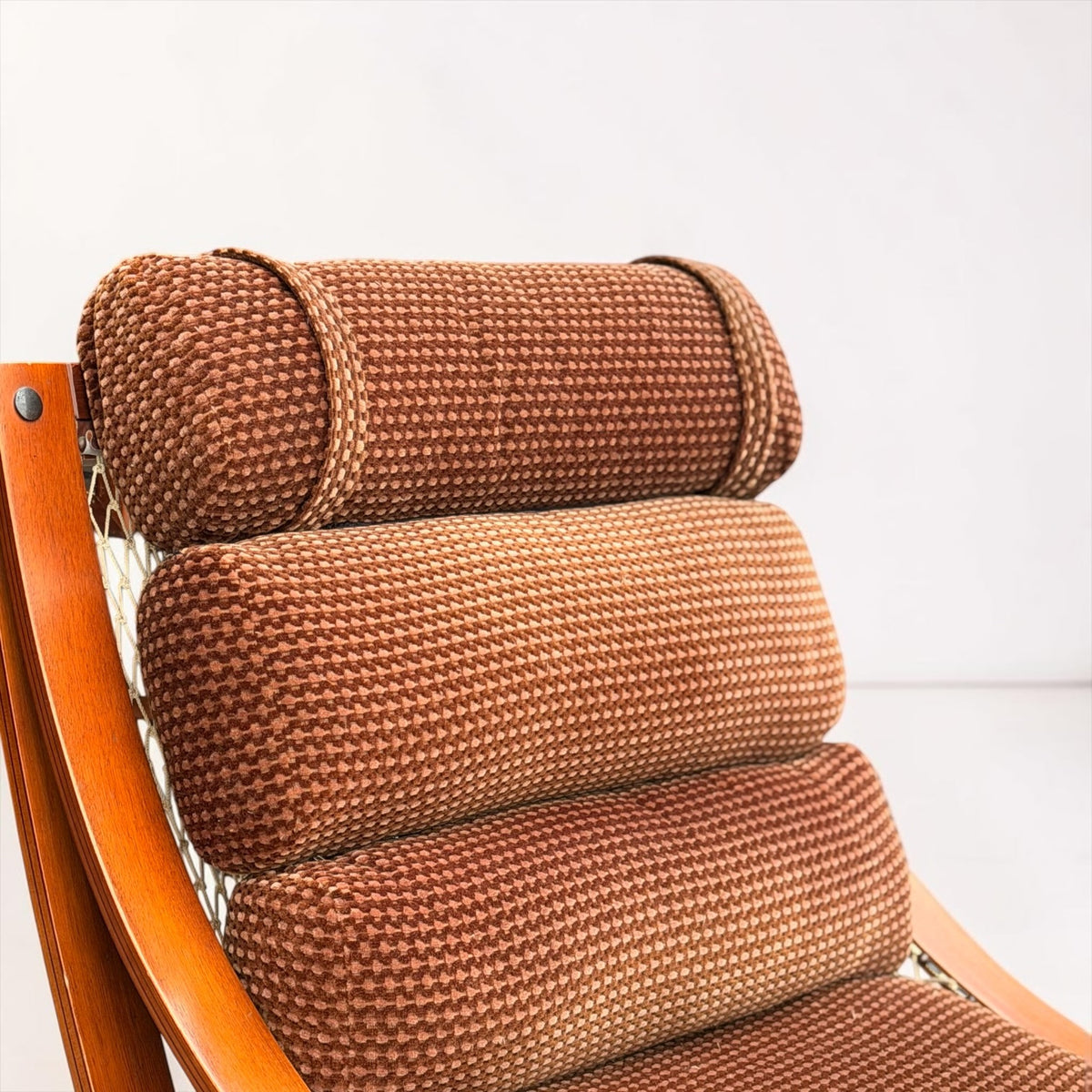 Vintage Tessa T4 Armchair - Groovy Brown Velvet