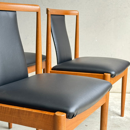 Fully Restored Parker T-Back Number 88 Dining Chairs Set of 4 - Black Vinyl  (Rediscover)