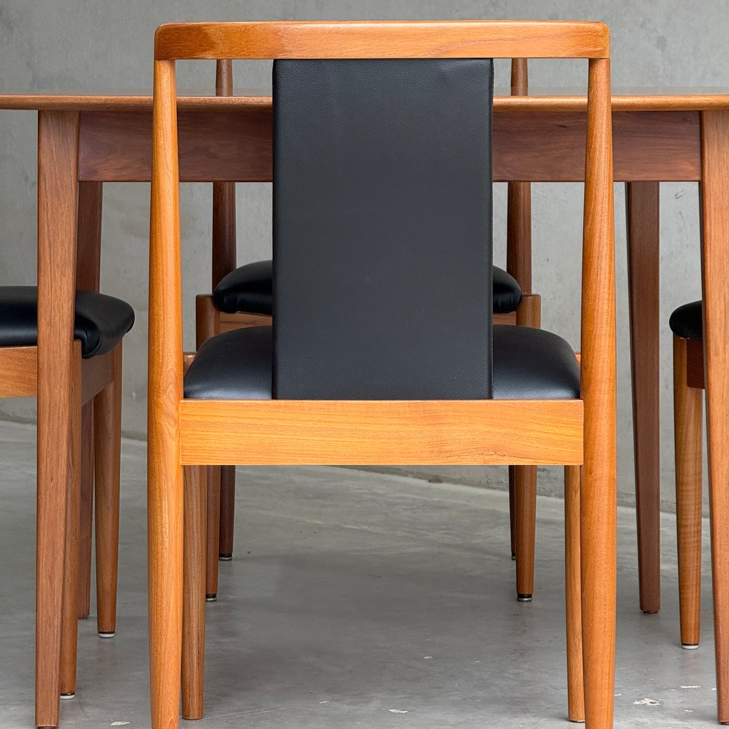 Fully Restored Parker T-Back Number 88 Dining Chairs Set of 4 - Black Vinyl  (Rediscover)