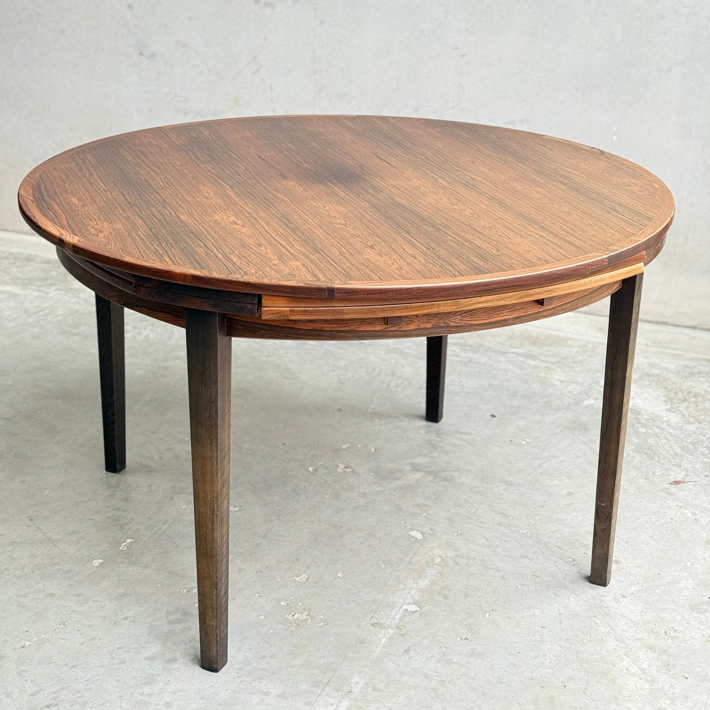 Dyrlund “Flip-Flap” Dining Table – Brazilian Rosewood – Ultra Rare (Revive)