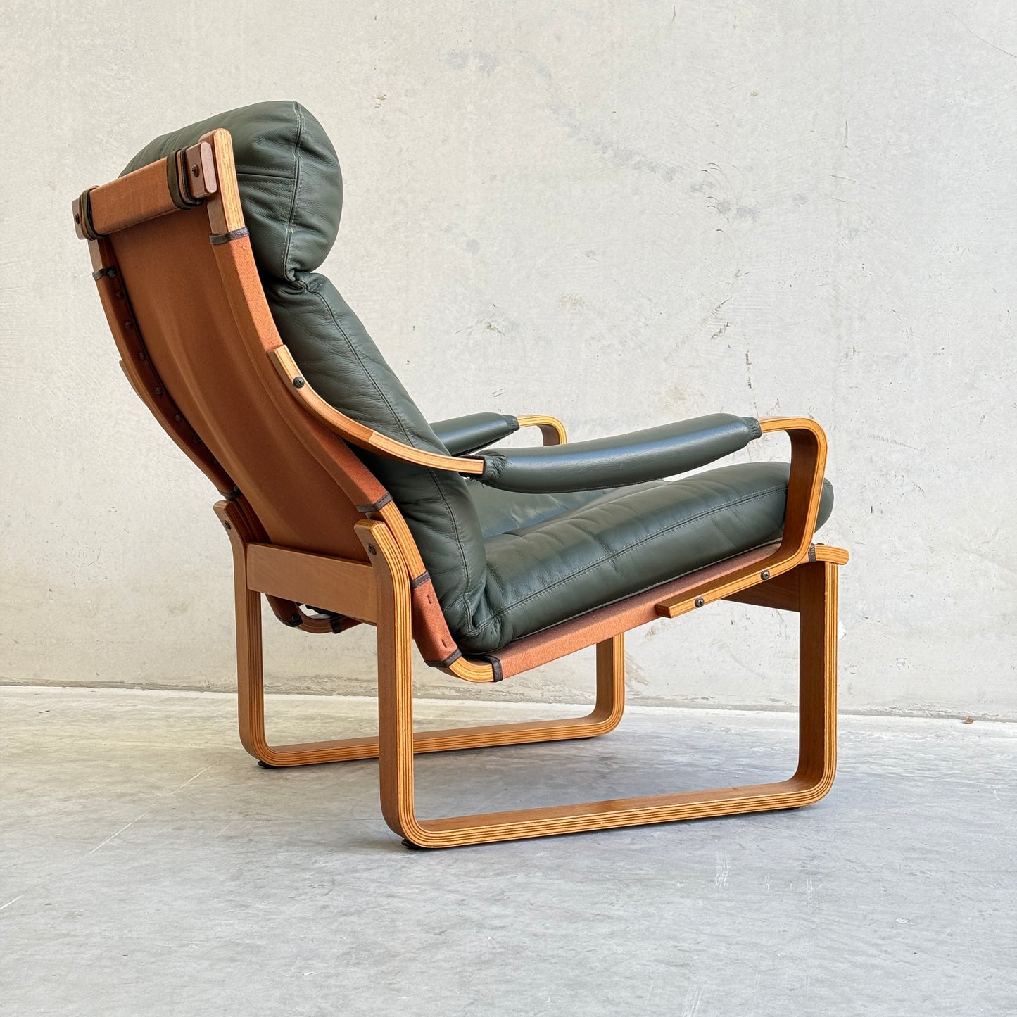 Tessa Stockholm Armchair & Foot Stool – Forest Green (Revive)