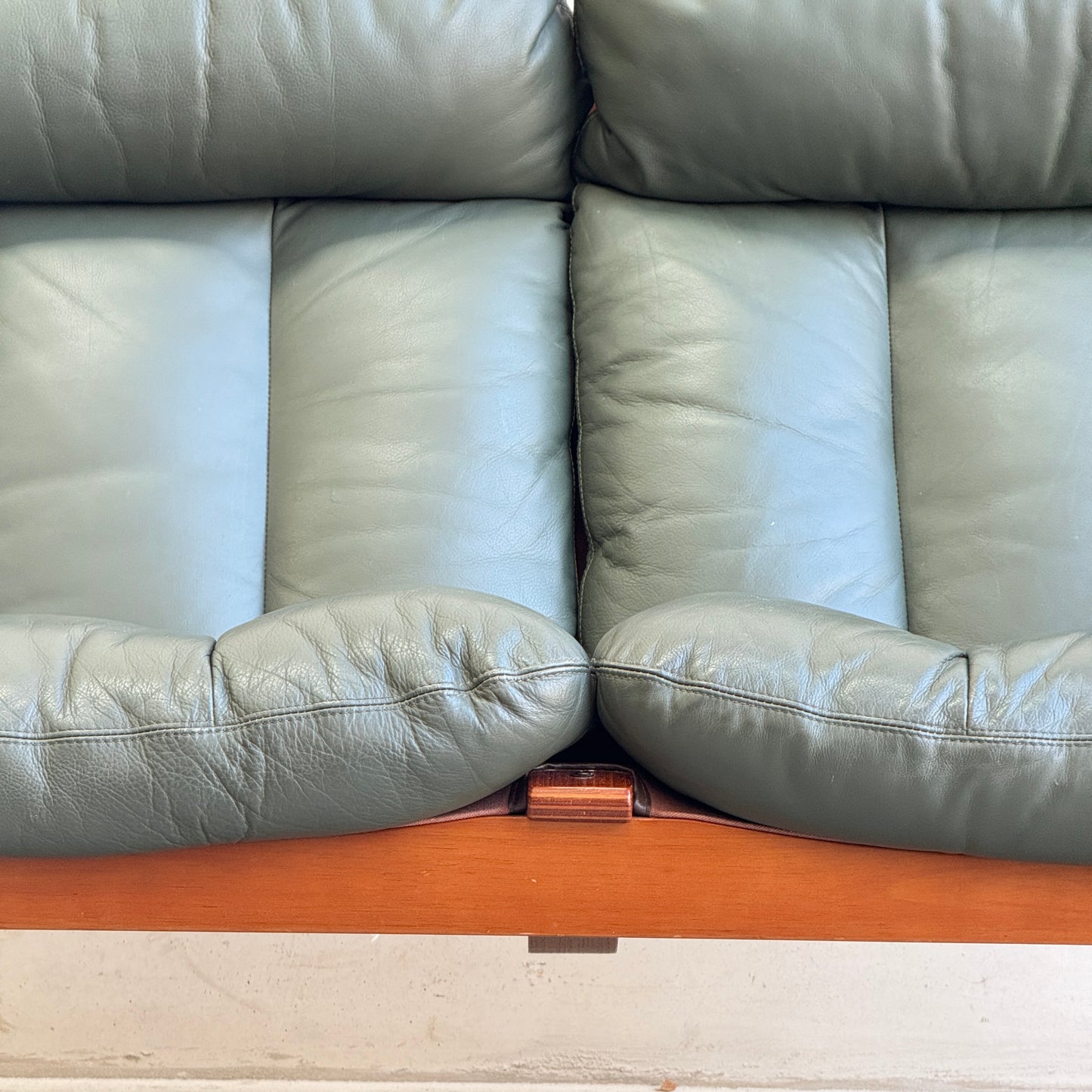 Tessa Stockholm 2 Seater – Forest Green (Revive)