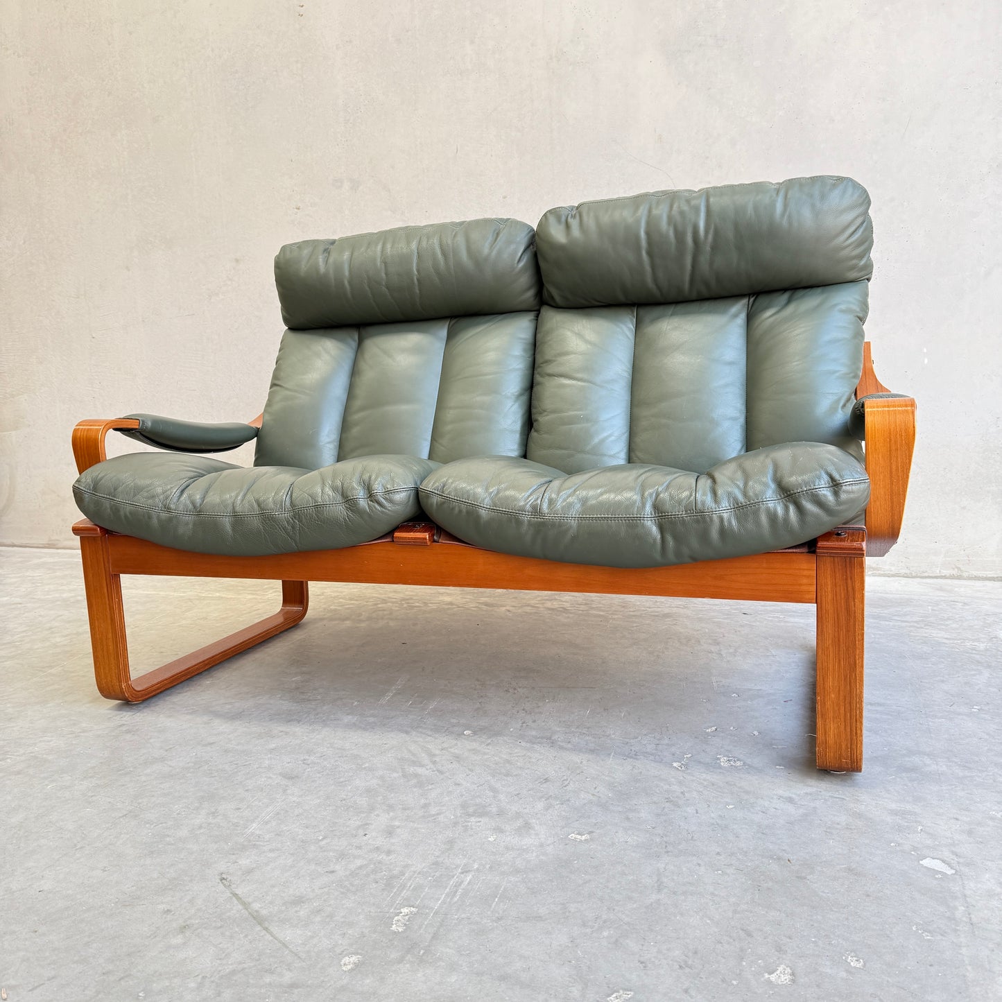 Tessa Stockholm 2 Seater – Forest Green (Revive)