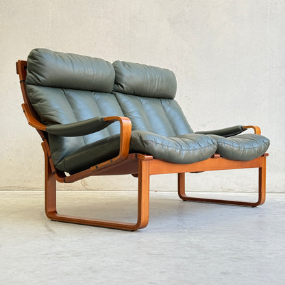 Tessa Stockholm 2 Seater – Forest Green (Revive)