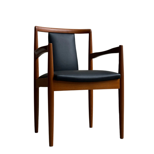 Pre-Order: Professional Restoration of Parker 89 Chair—secure yours with a 25% non-refundable deposit. Features dark wood frame, black commercial-grade vinyl seat and backrest, and a sleek, minimalist design.