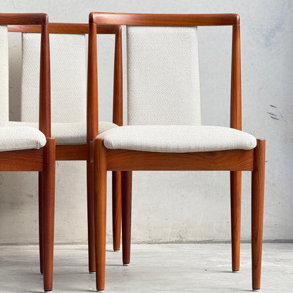 Detail of premium speckled dove white woven upholstery on restored Parker Number 88 mid-century modern dining chair