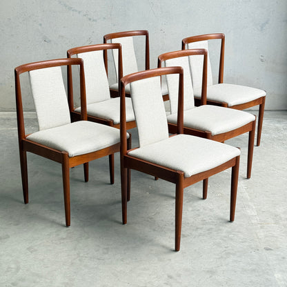 Fully restored Parker T-back Number 88 mid-century modern dining chairs set of 6 in speckled dove white upholstery with solid teak frame