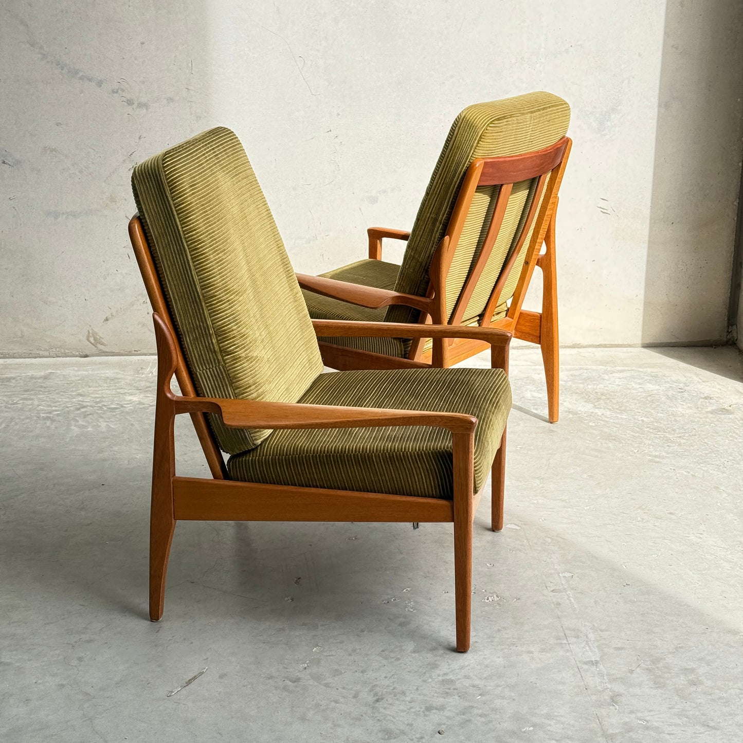 Fler Narvik Armchair -  Sage Revival Green Corduroy (Refine)