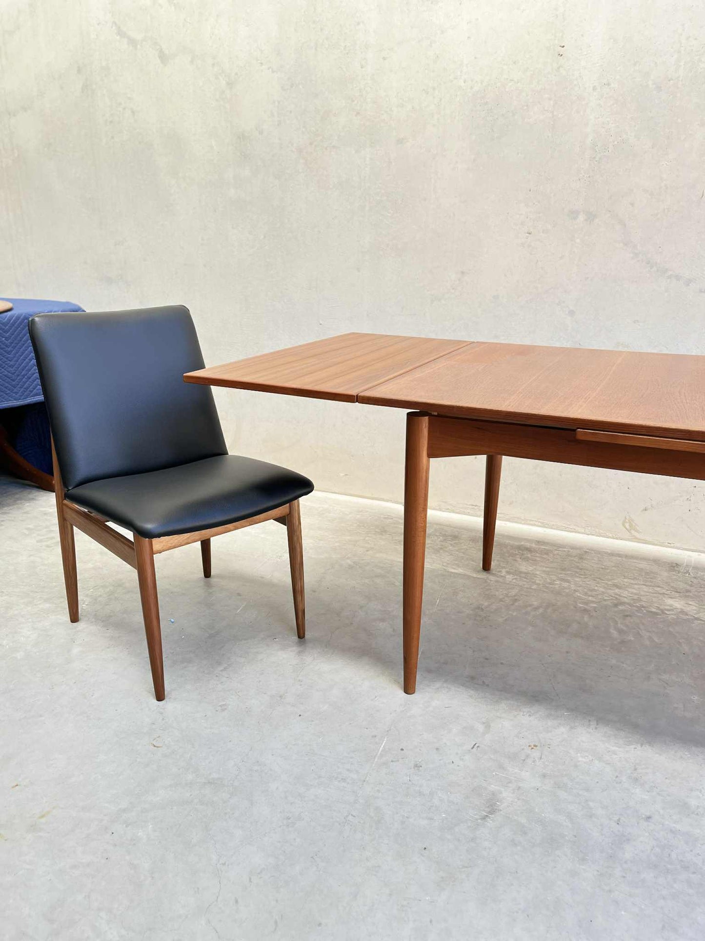 Parker Mid-1970s Honey Teak Extending Dining Table (Revive)