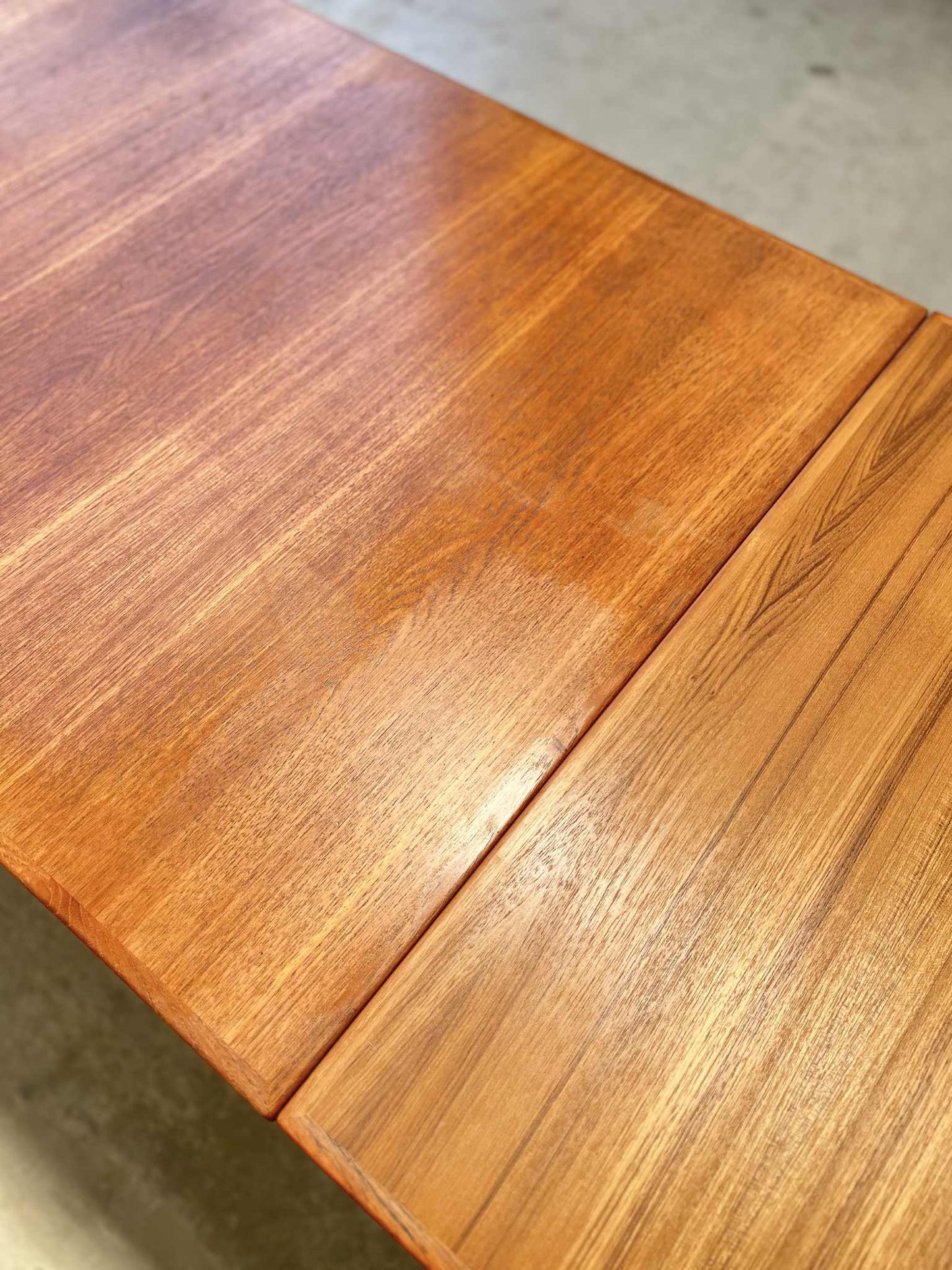 Parker Mid-1970s Honey Teak Extending Dining Table (Revive)