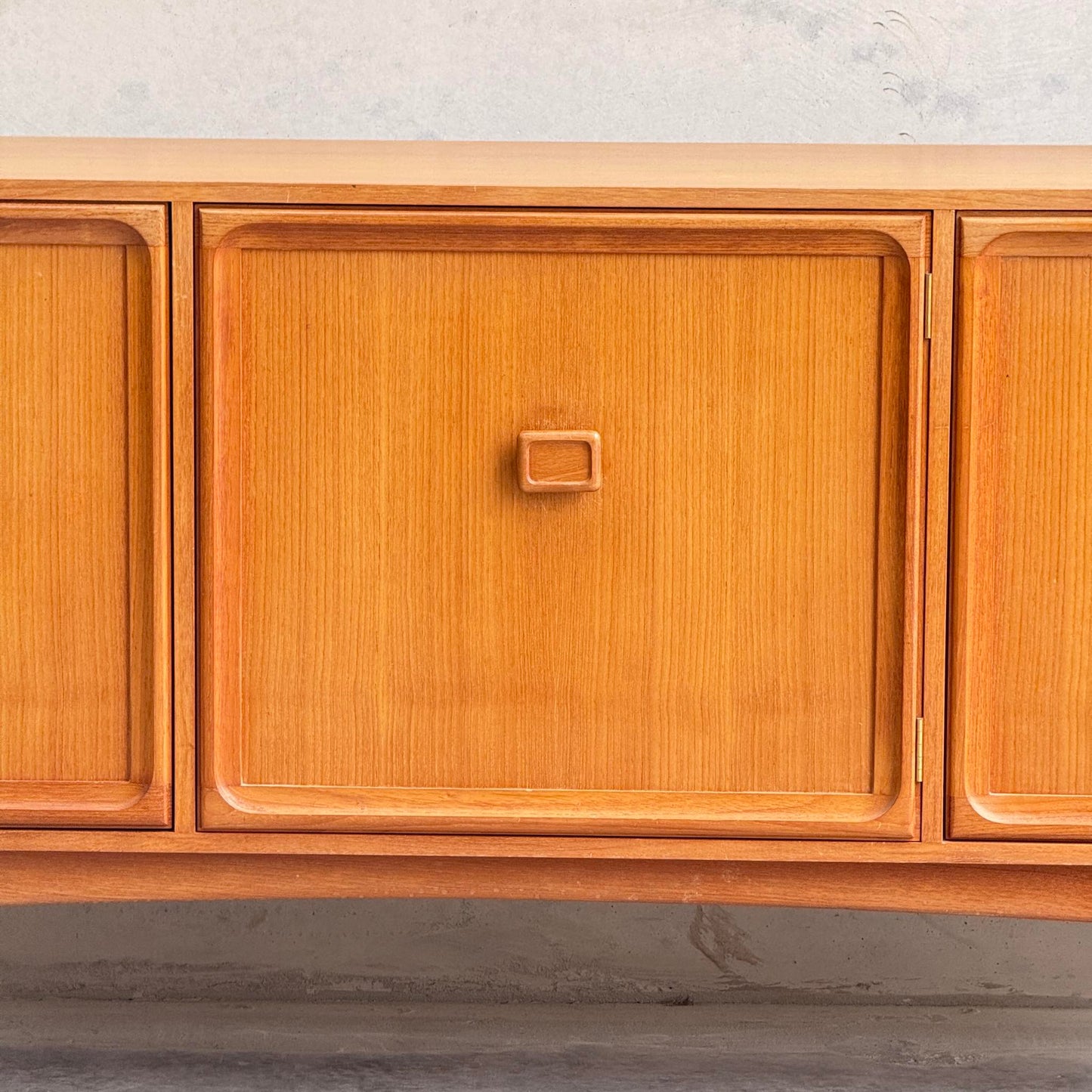 Parker Credenza Buffet - MCM Cigar Legs (Revive)