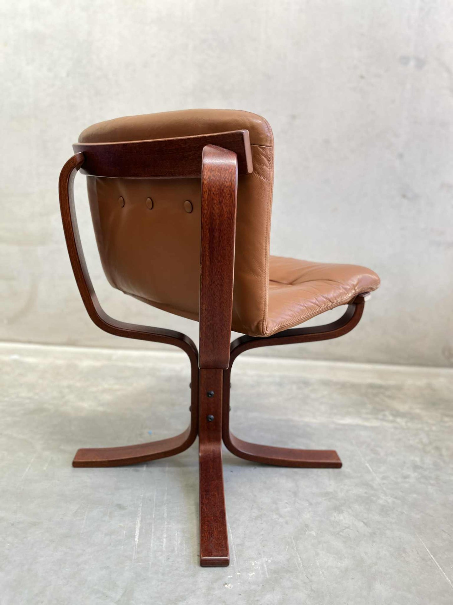 Joe Rufenacht Set of 6 Designer Dining Chairs & Solid Wooden Table Suite (Revive)