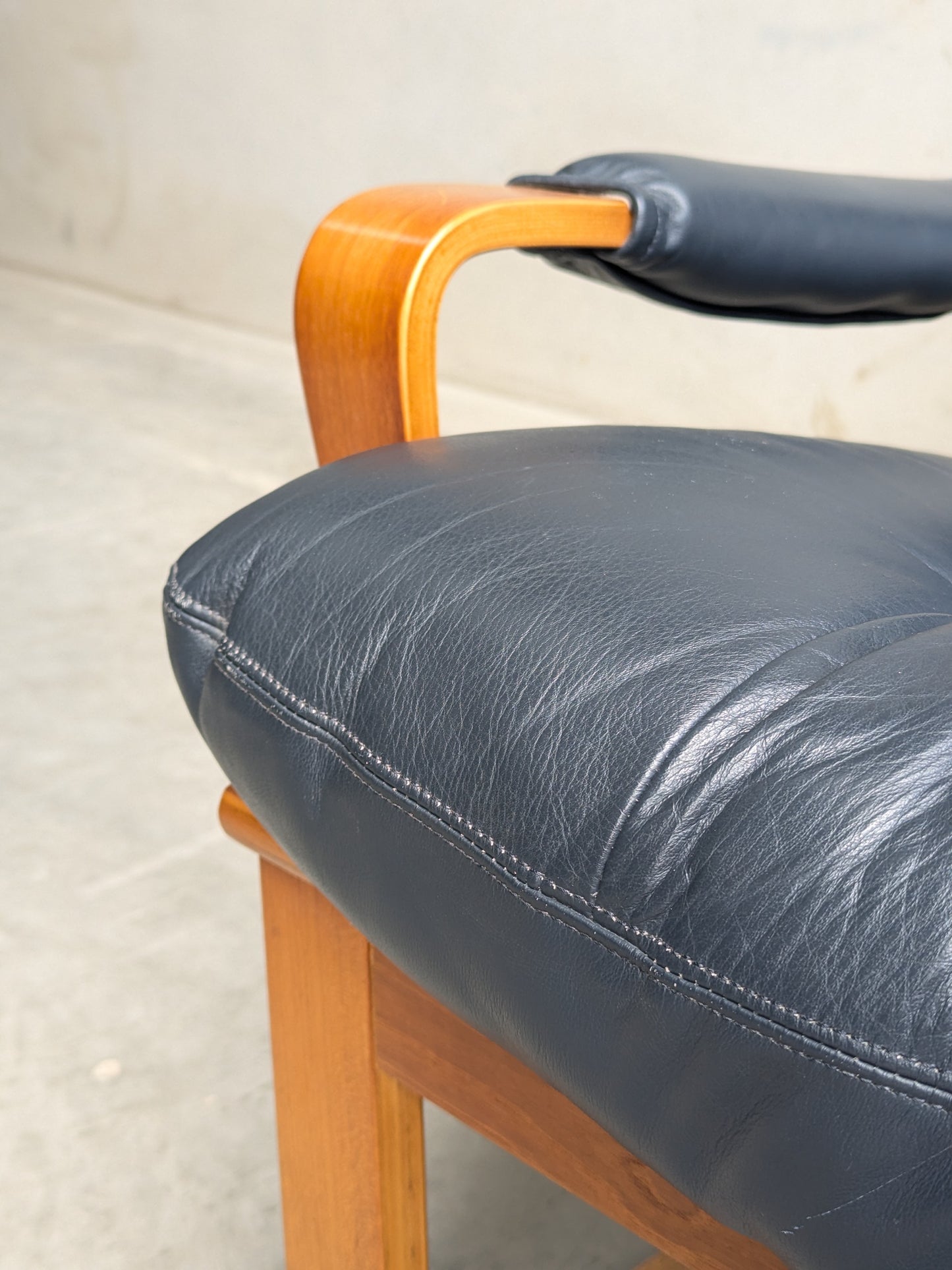 Tessa Stockholm Armchair  – Navy Blue - (Revive)