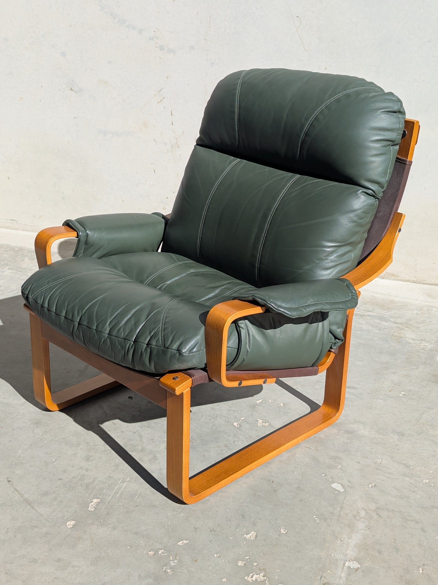 Tessa Monaco Armchair  – Forest Green (Revive)
