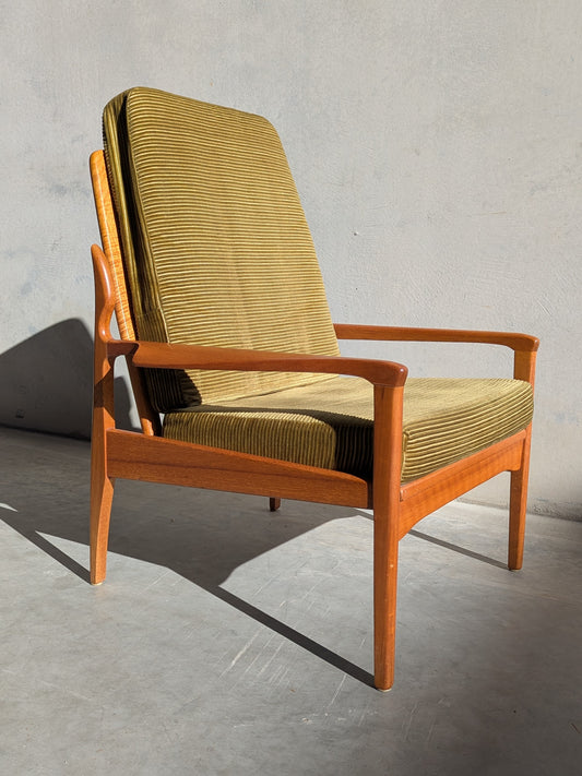 Fler Narvik Armchair -  Sage Revival Green Corduroy (Refine)