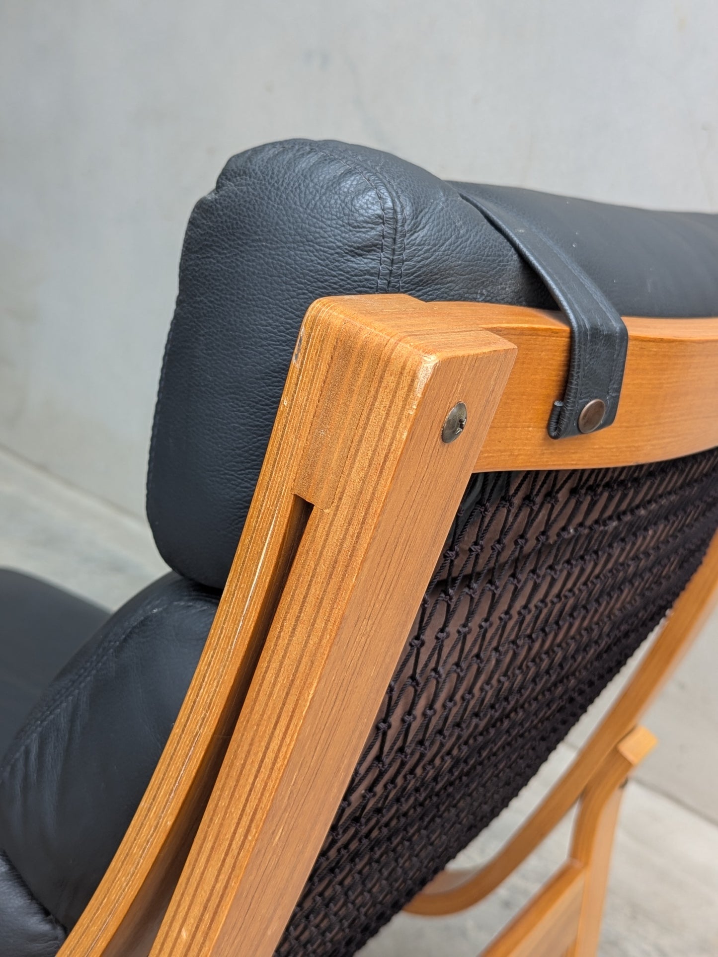 Tessa T4 Sling Chair - Black Leather Upholstery (Revive))